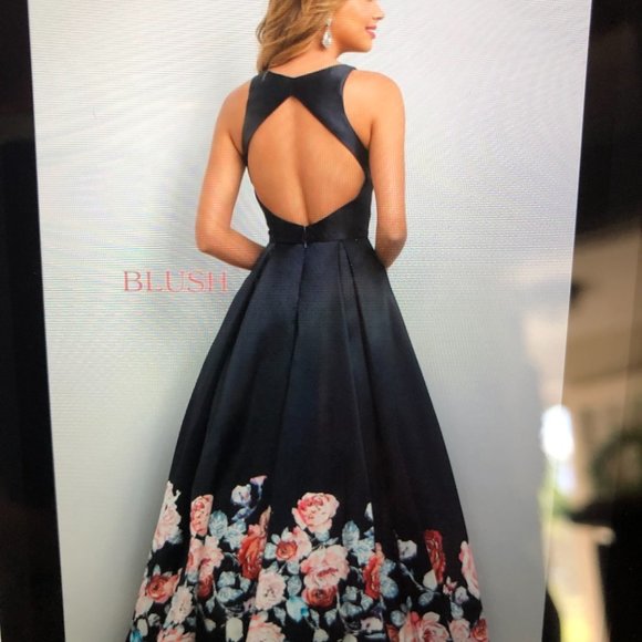 Blush Gown, Size 12, Black Navy Multi - Picture 6 of 7